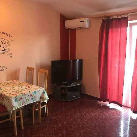 Apartmani Paulina Lopar Exterior foto